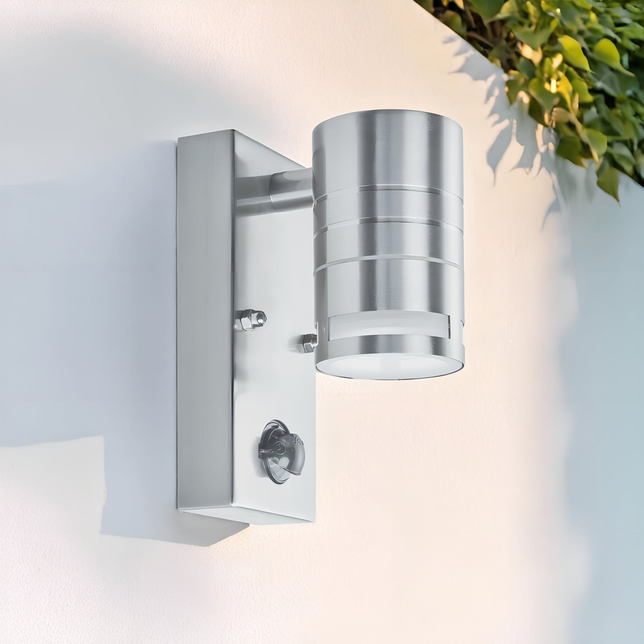 Metro Outdoor Wall Light with PIR