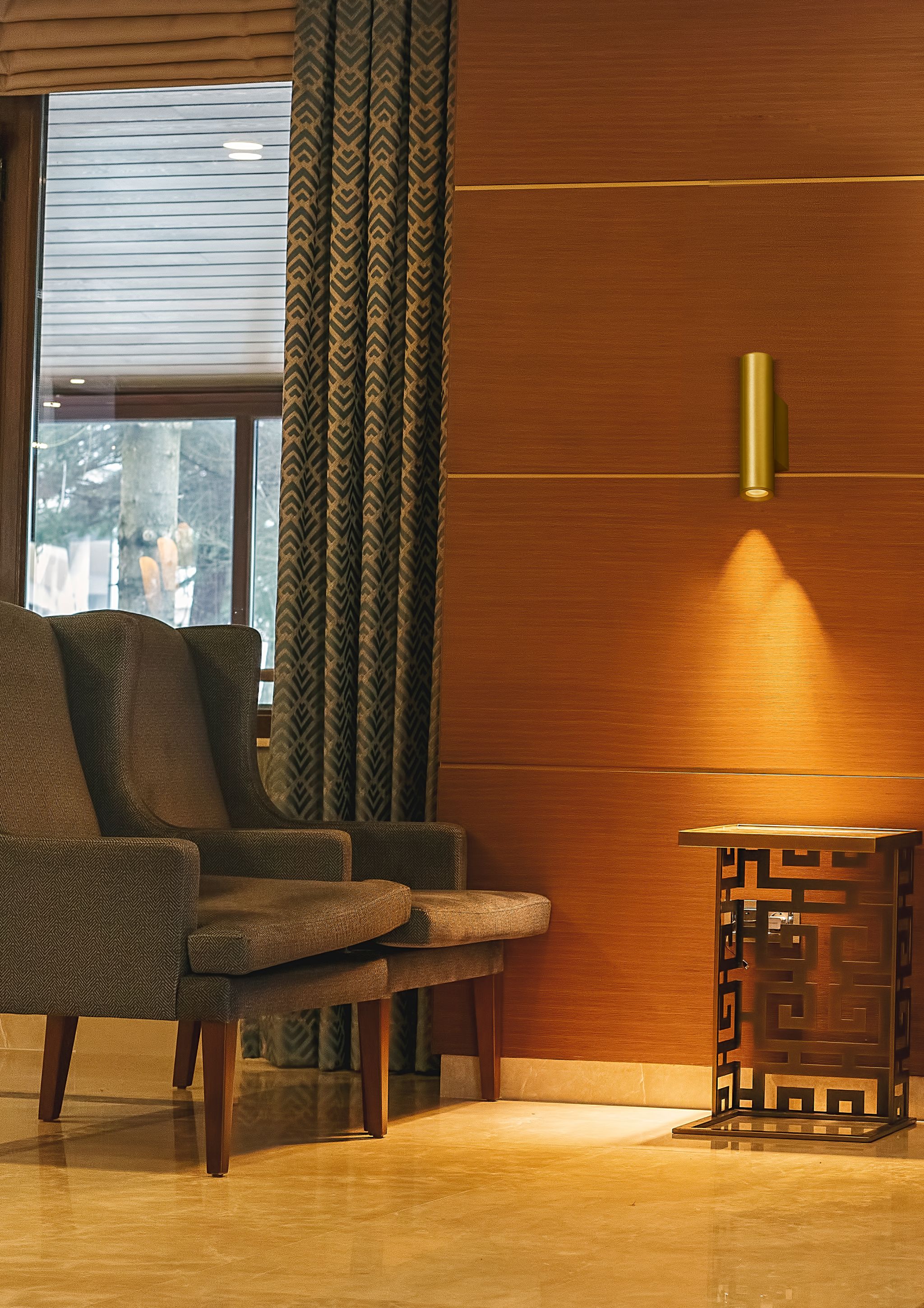Beacon 2Lt Up/Down Wall Light
