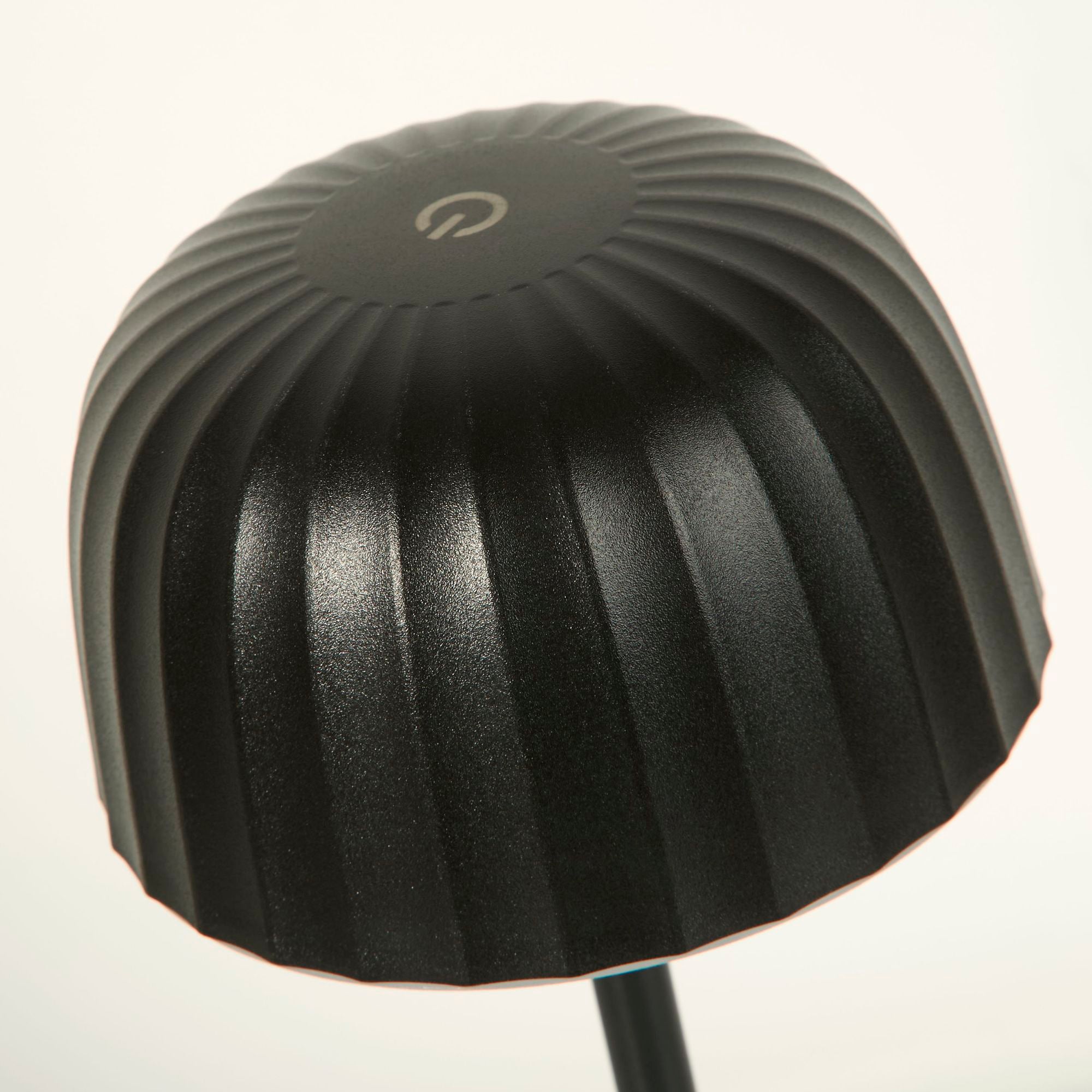 Ezra Outdoor Rechargeable Table Lamp