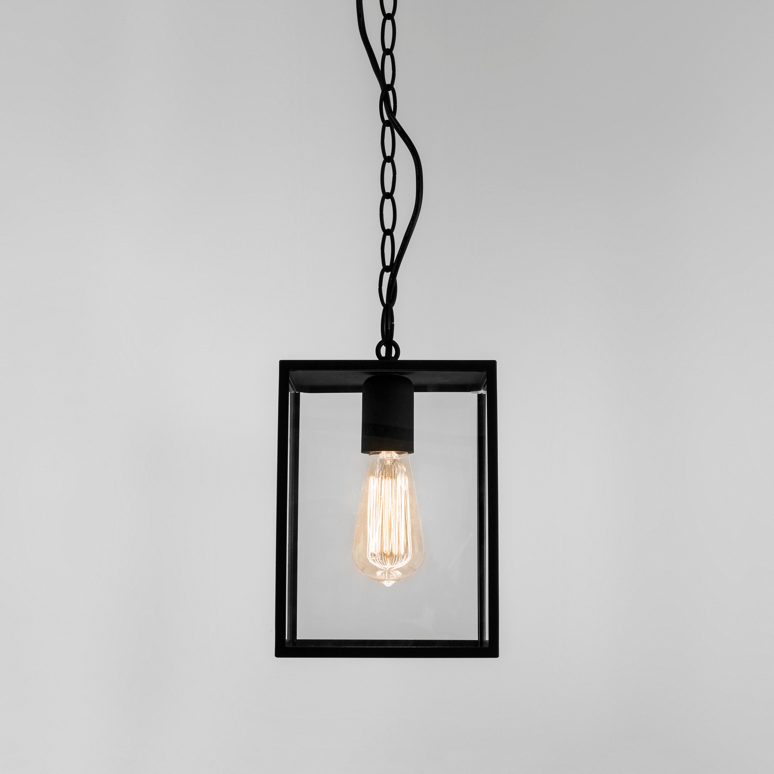 Homefield Pendant 240