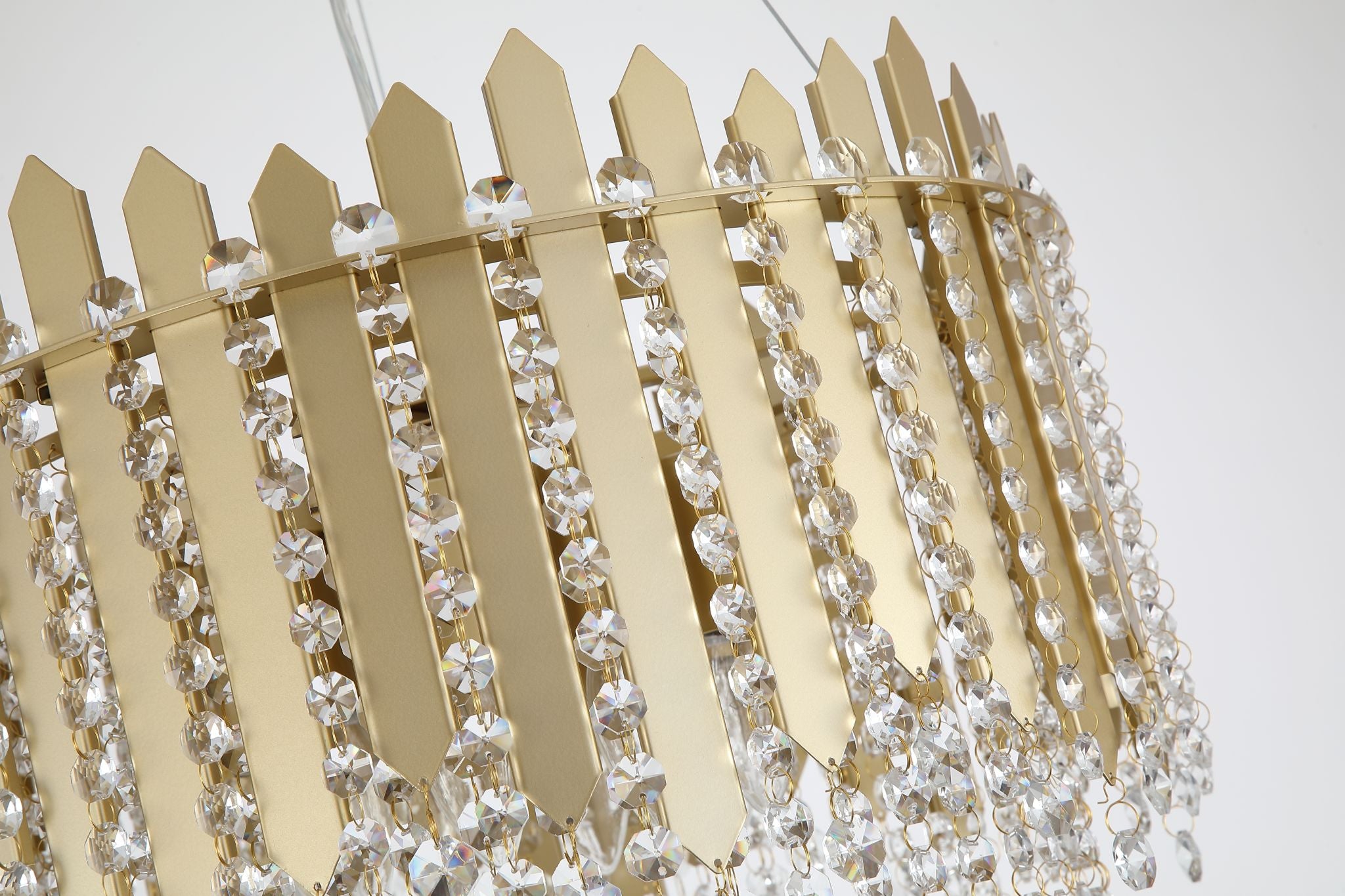 Spear 8Lt Pendant