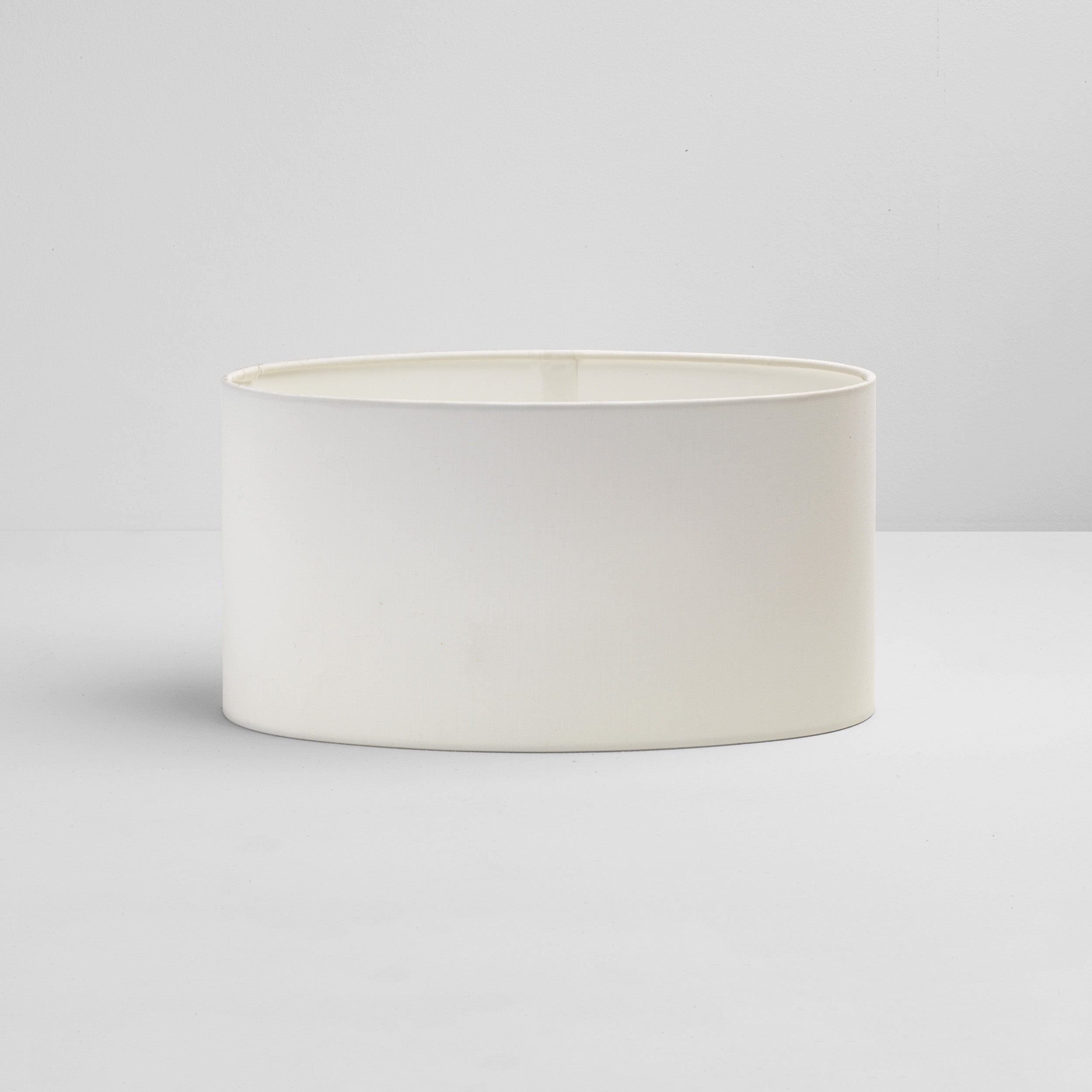 Oval 285