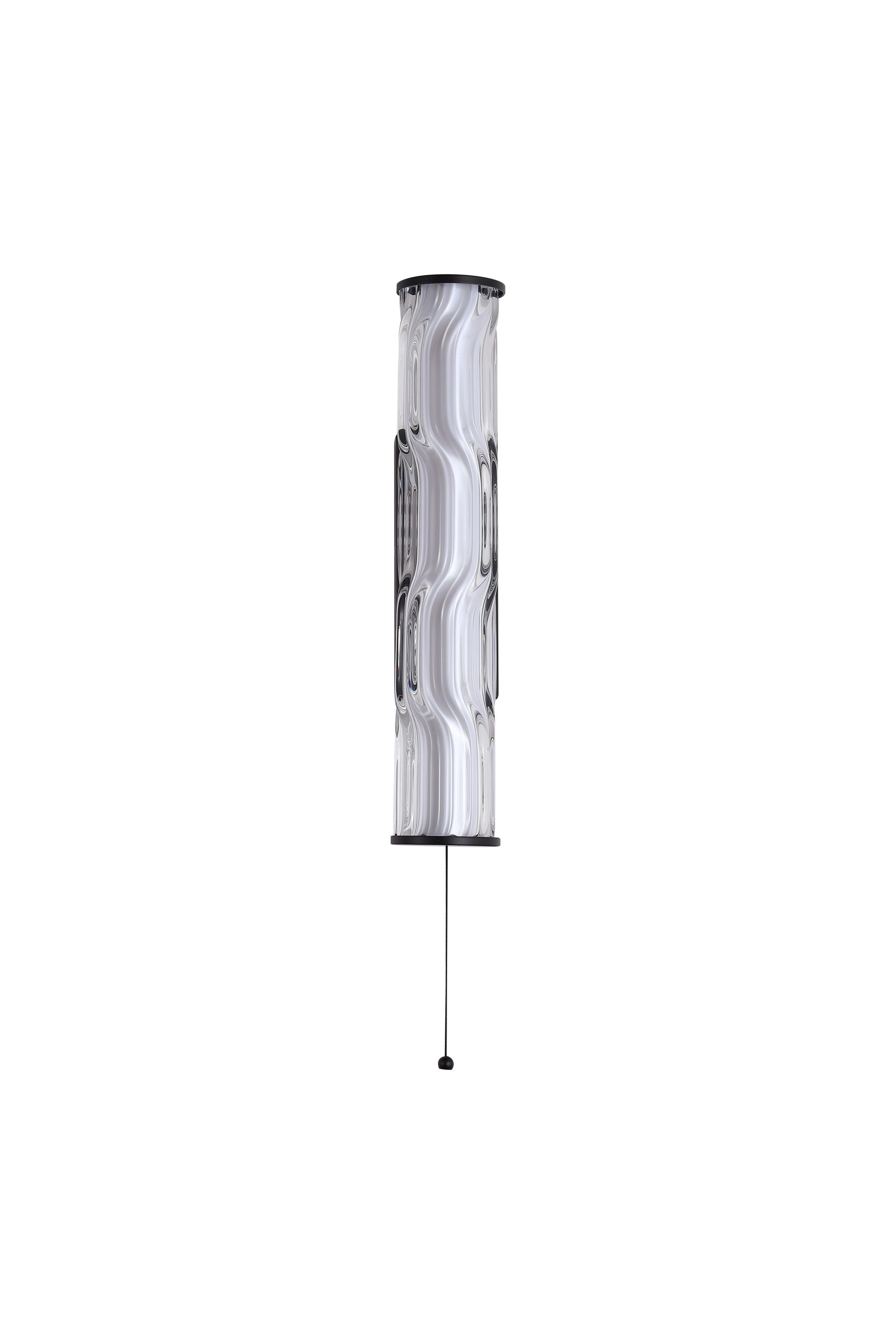 Vibrate LED 33mm High Wall Light