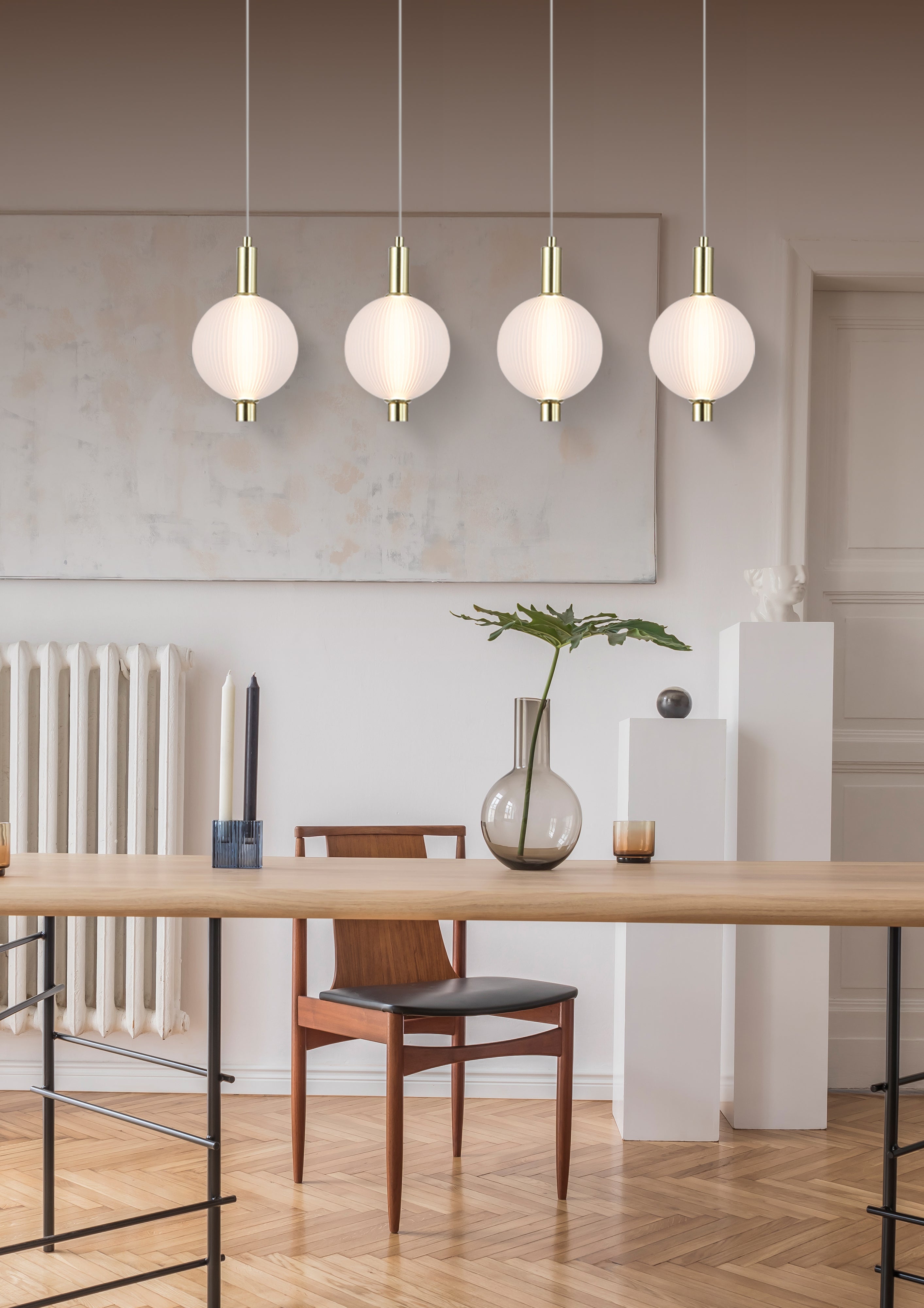 Luminique LED 4Lt Bar Pendant