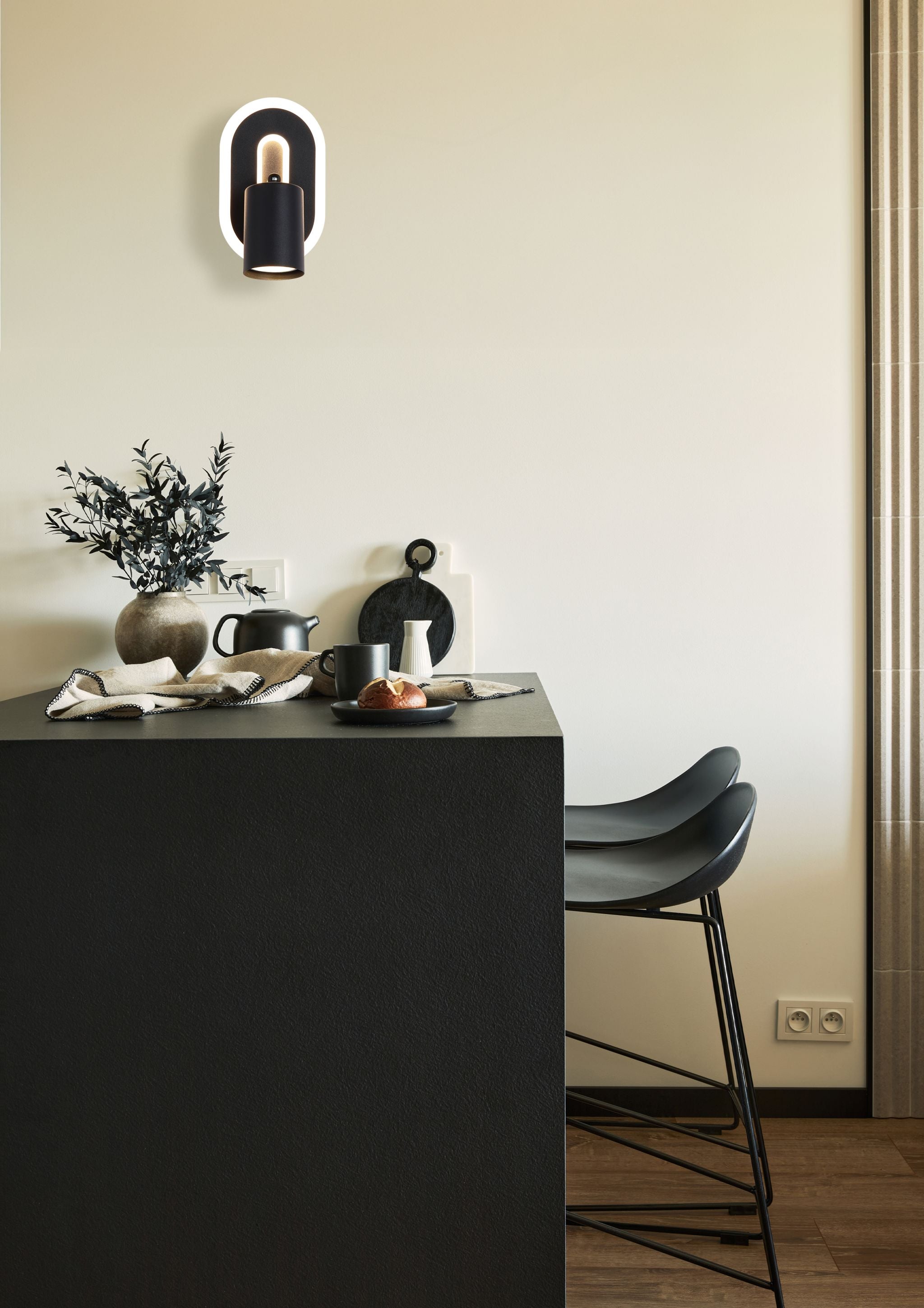 San Diego Wall Light