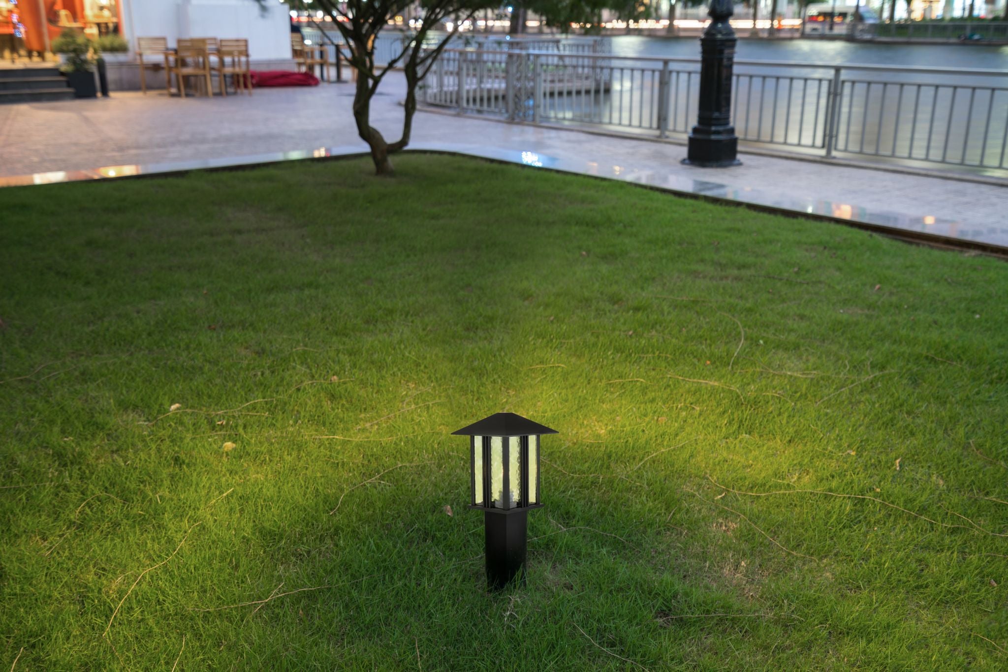 Venice Post Light