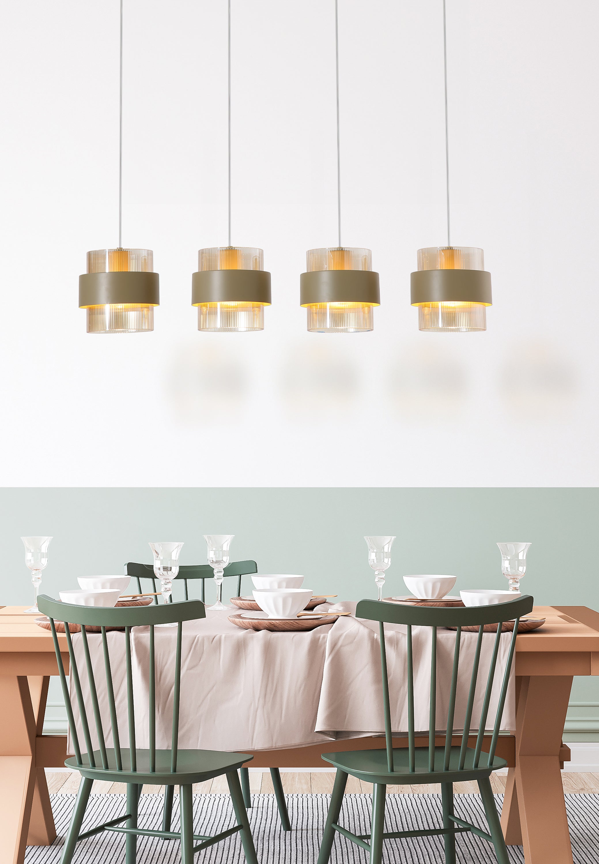 Royal 4Lt Bar Pendant