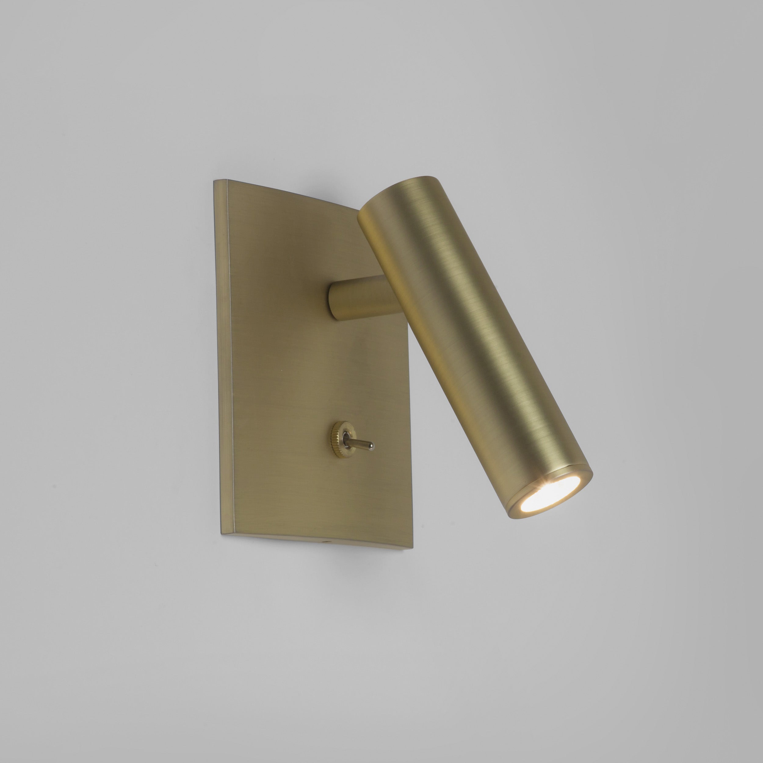 Enna Recessed Switched LED