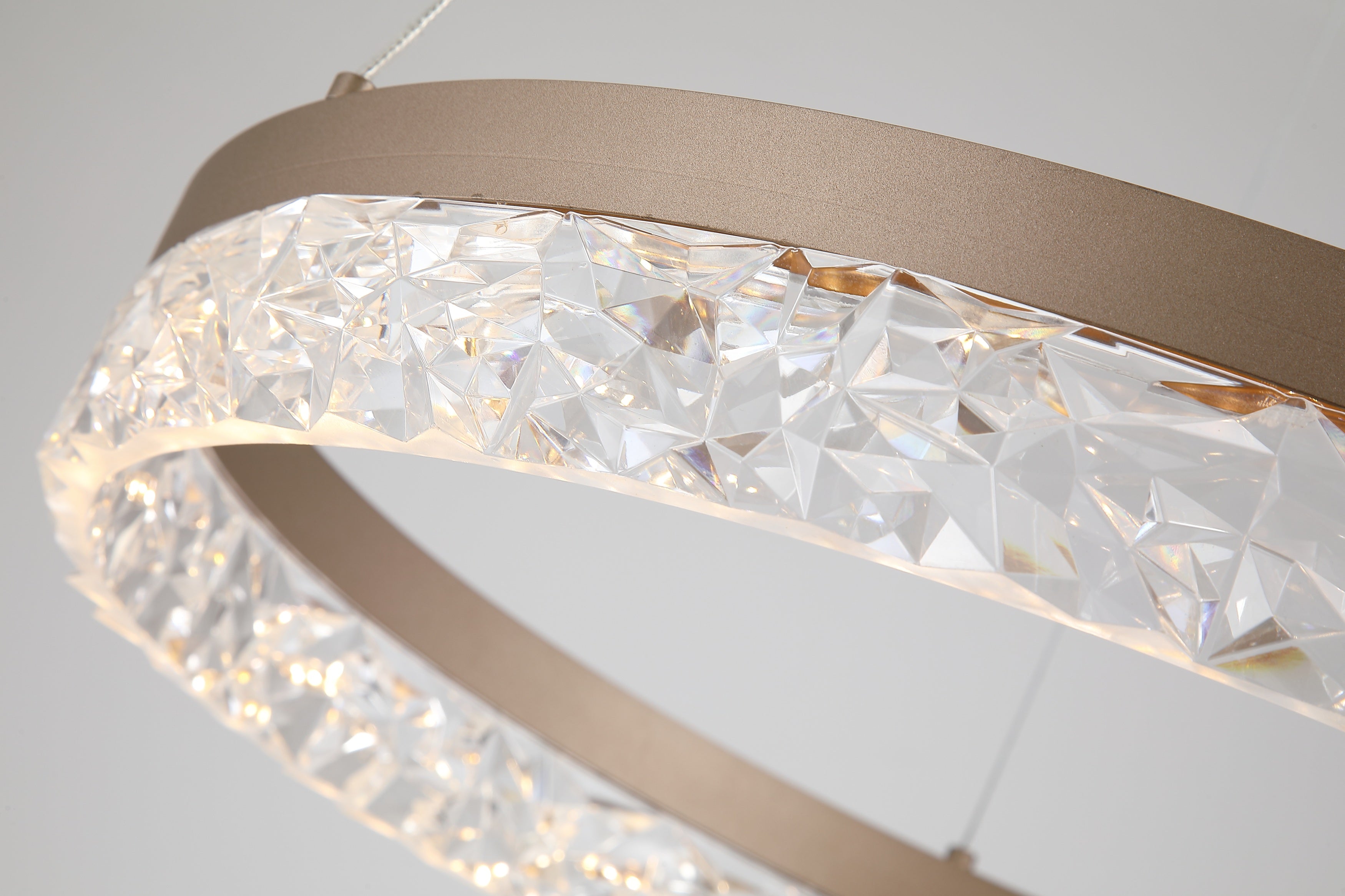 Maddie LED Round Pendant
