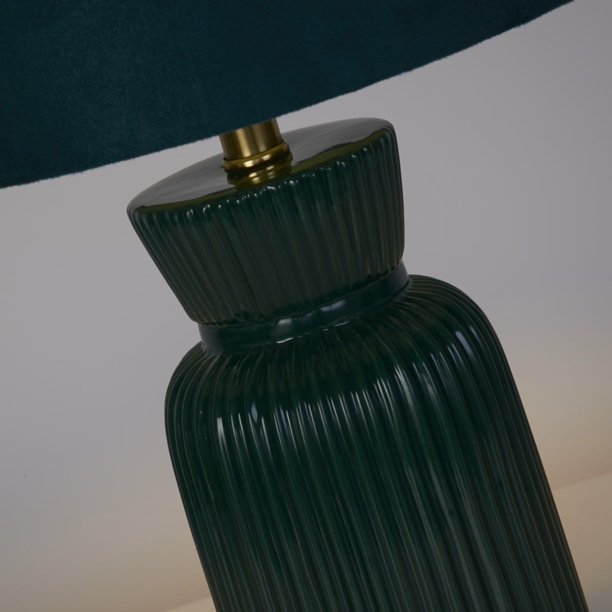 Tia Table Lamp Emerald