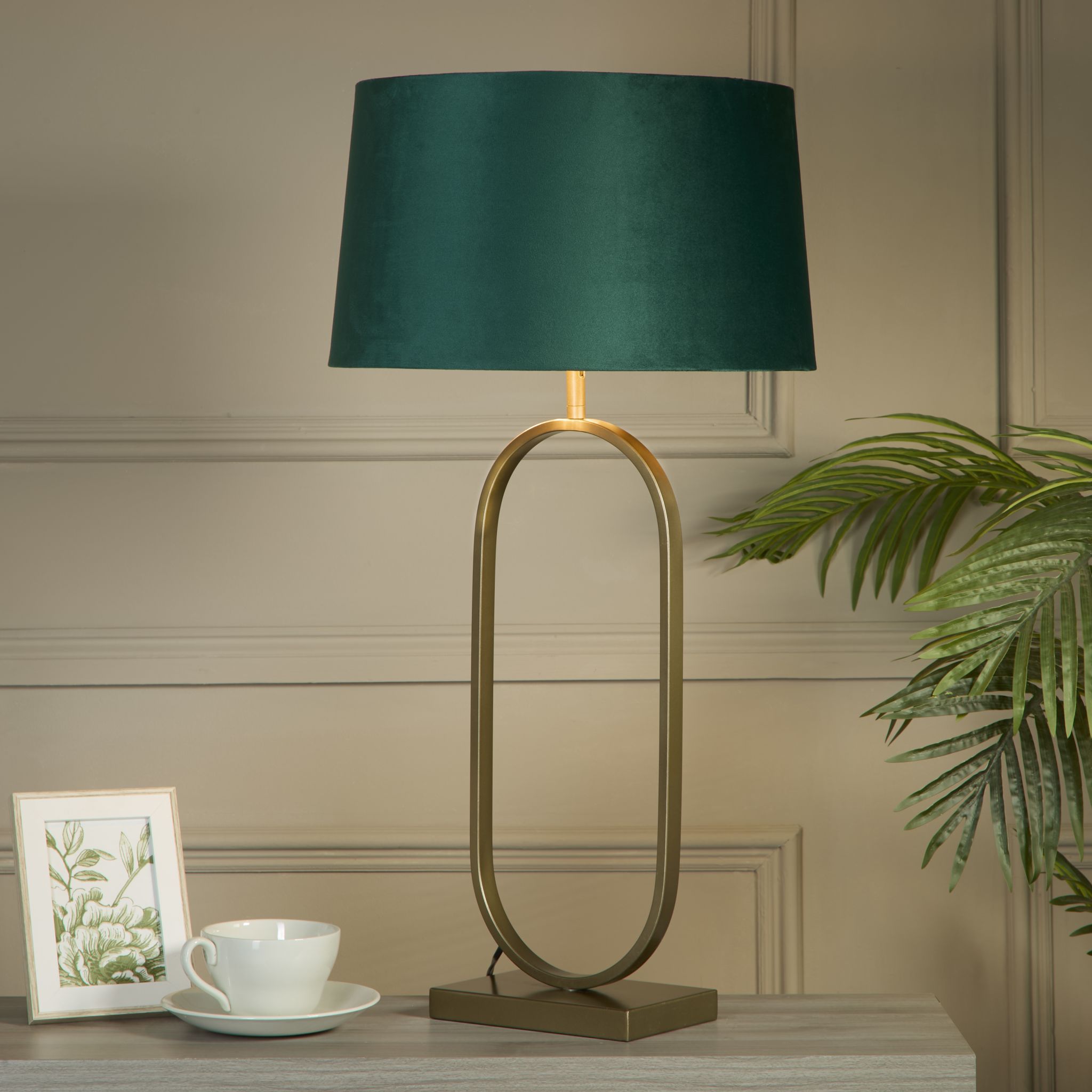 Modish Table Lamp - Bronze