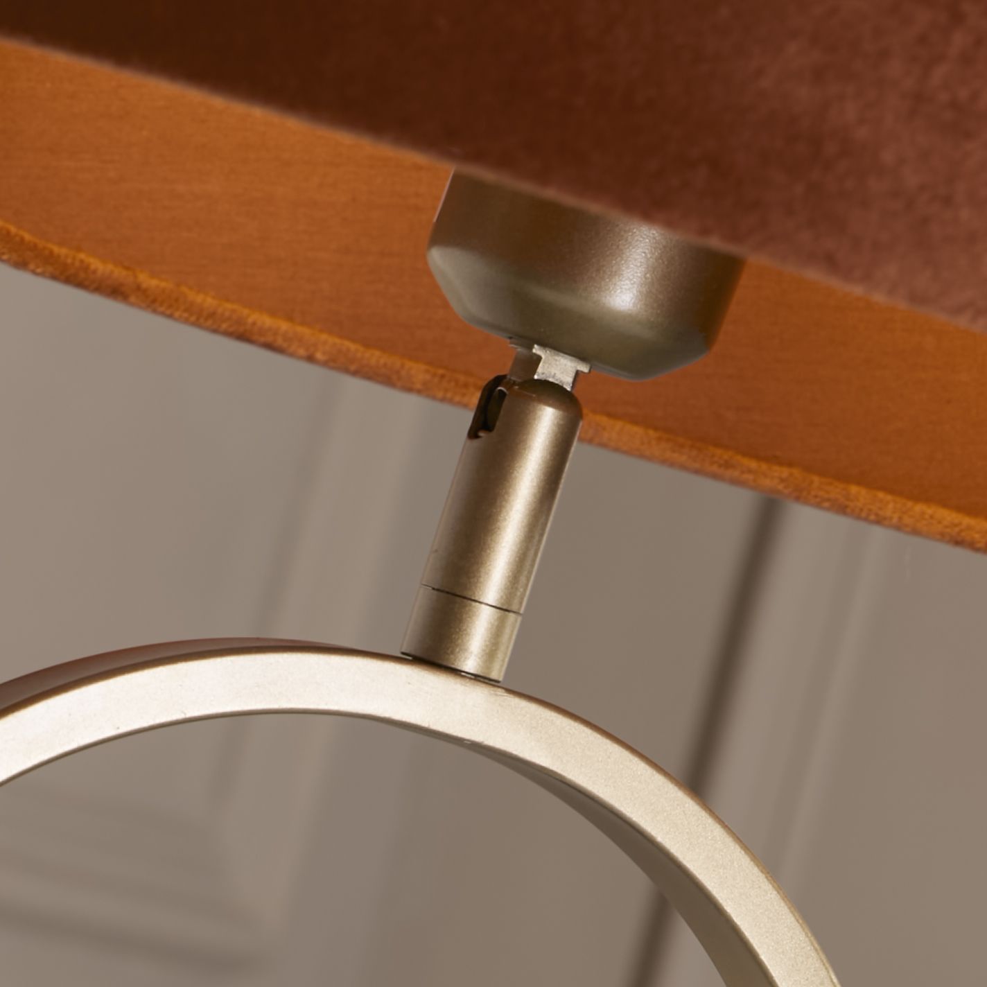 Modish Table Lamp - Bronze
