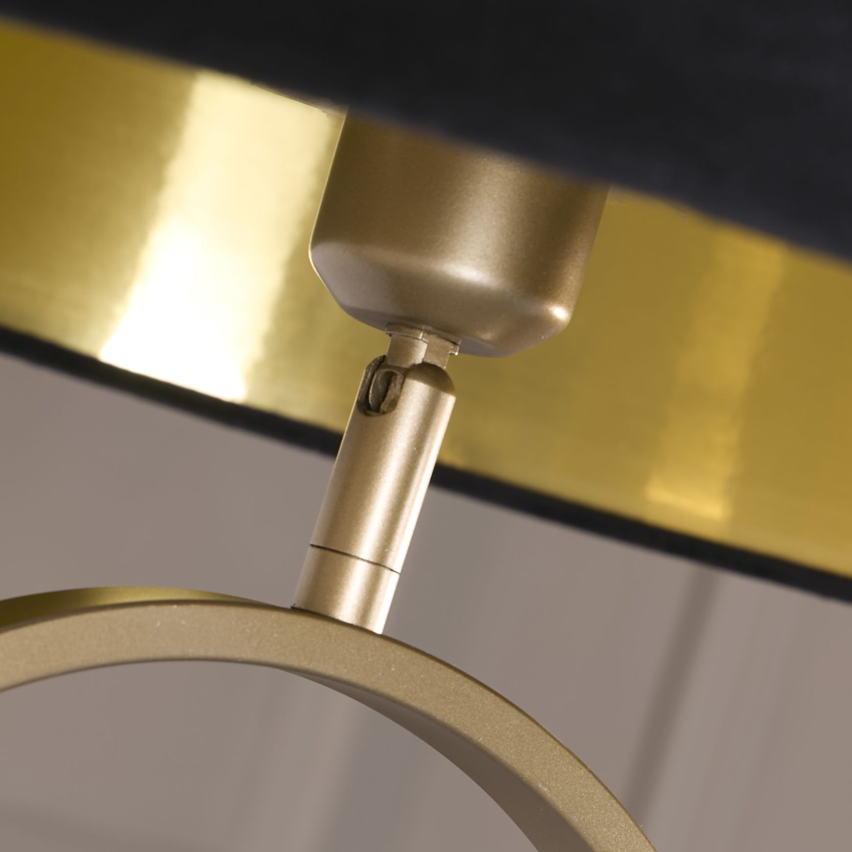 Modish Floor Lamp Bronze