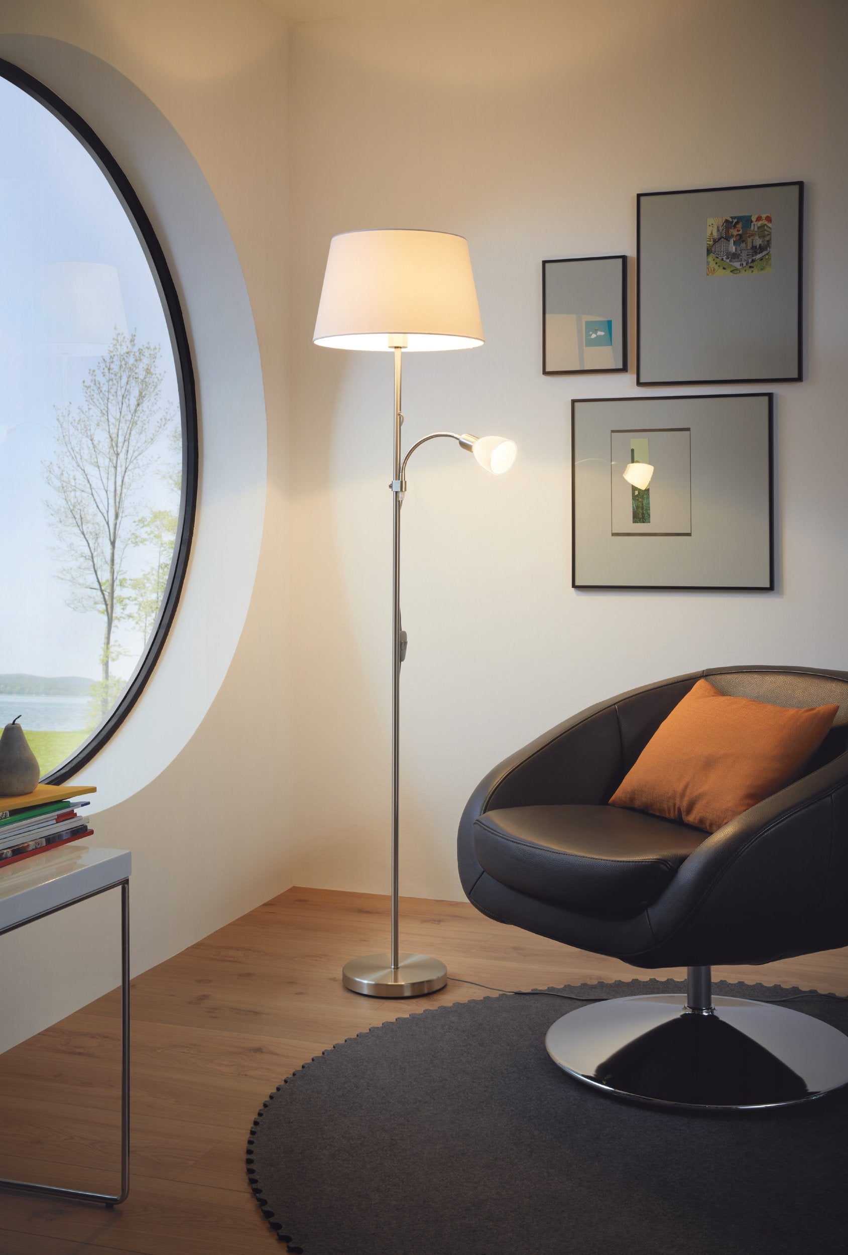 CONESA Floor Lamp