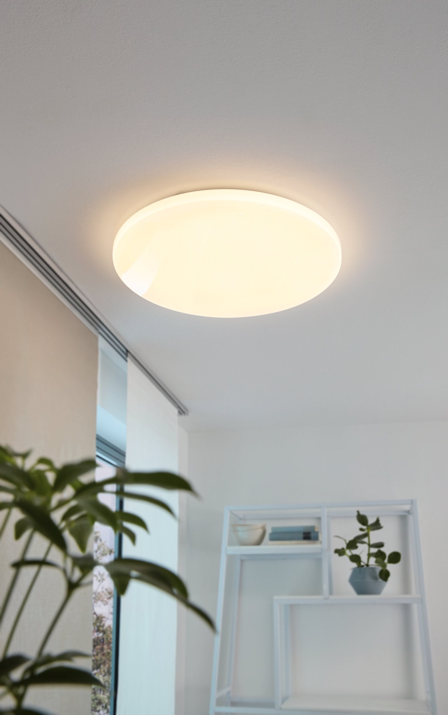FRANIA-S 550mm Dia Round Flush Fitting