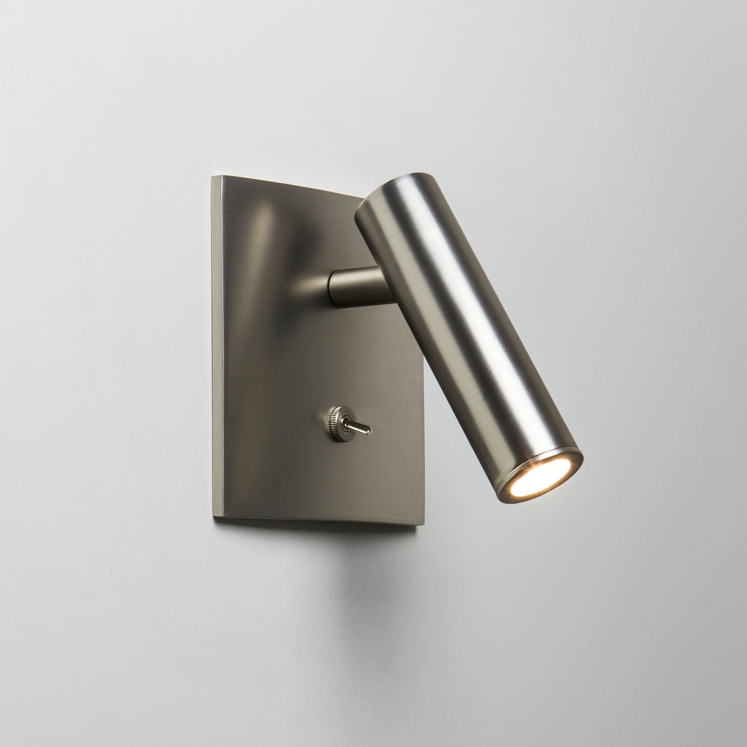 Enna Recessed Switched LED